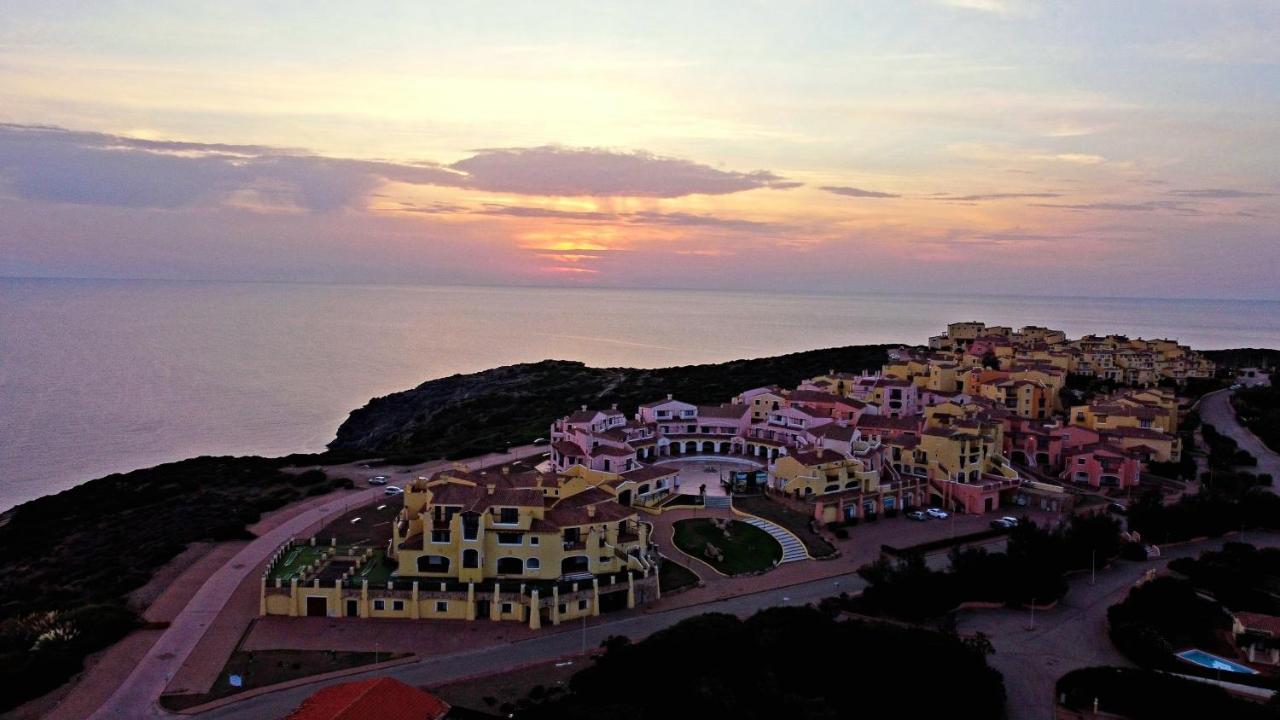 Hotiday Village Стинтино Экстерьер фото