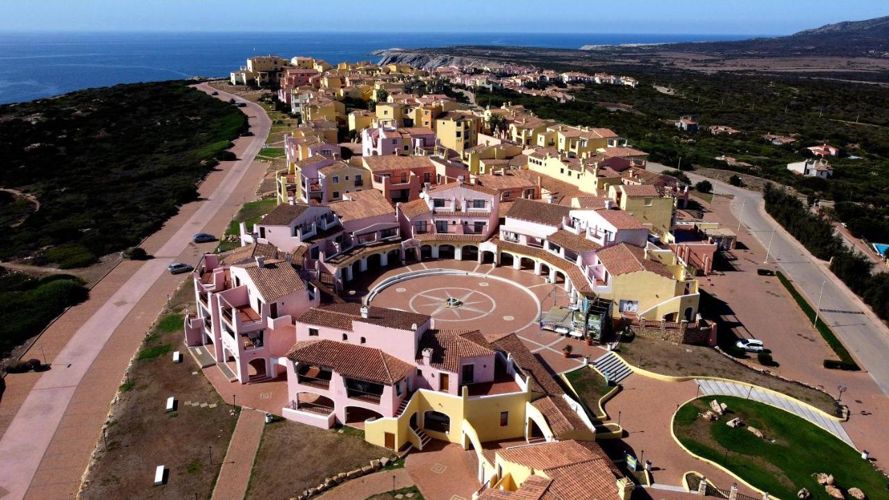 Hotiday Village Стинтино Экстерьер фото